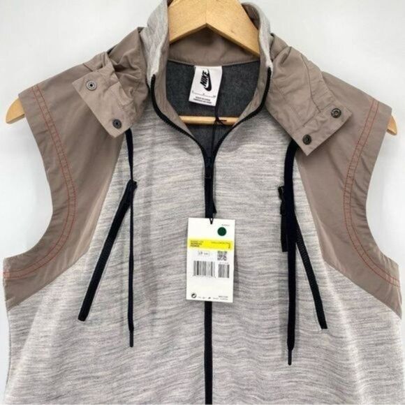 Nike Women’s AAE 3.0 Vest in Sepia Stone New - Picture 8 of 16